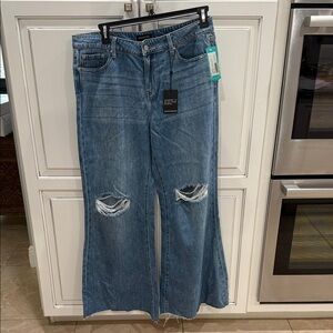 Prosperity Nikki distressed wide leg Jeans